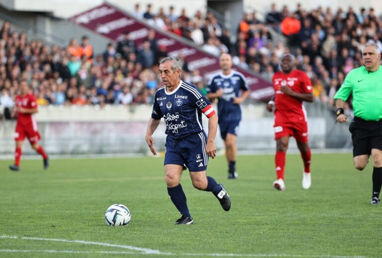 Girondins : un voyage dans l'histoire et la culture d'un club iconique